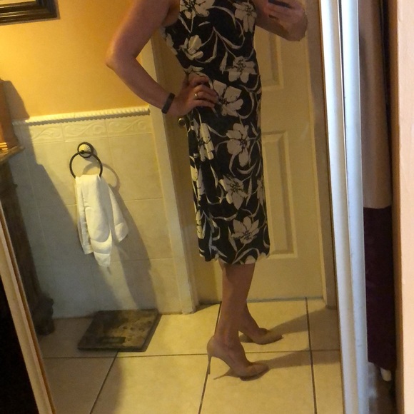 Floral Jersey Day Dress - Picture 8 of 10